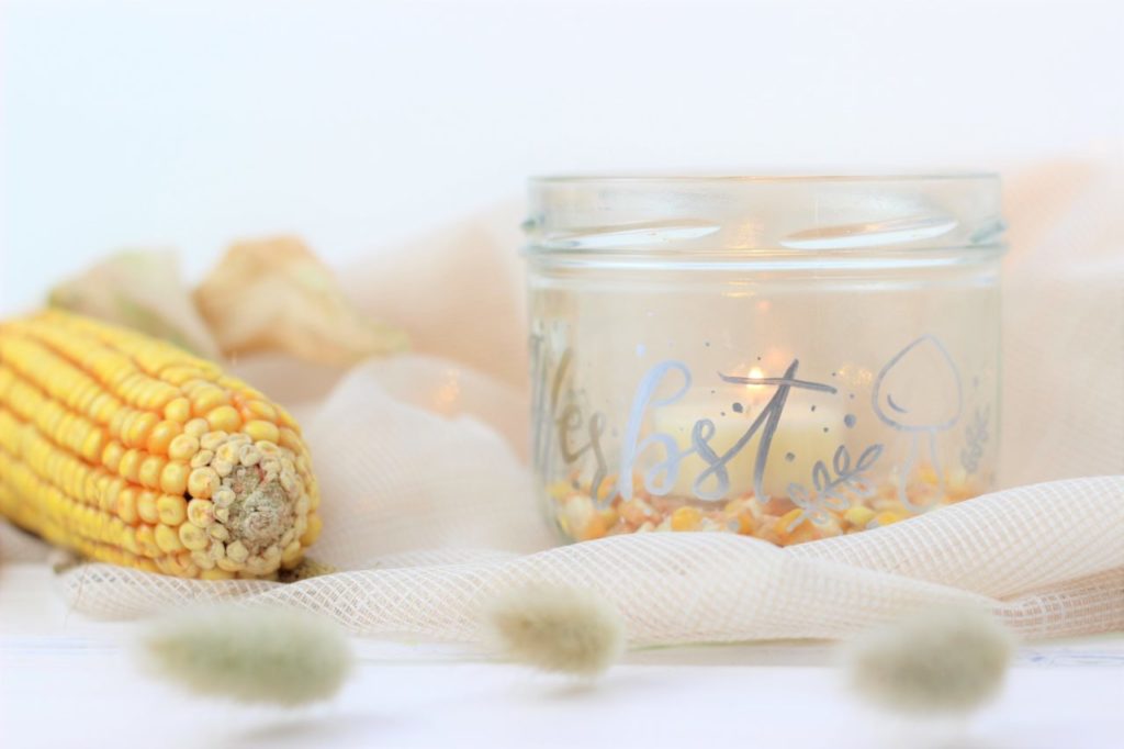 Aus einem alten Glas, wird ein upcycling Windlicht!