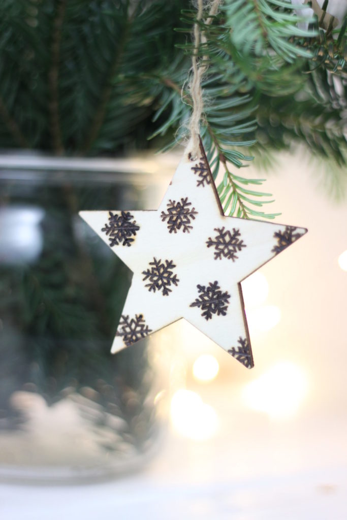 Holzstern mit einfachem Branding!