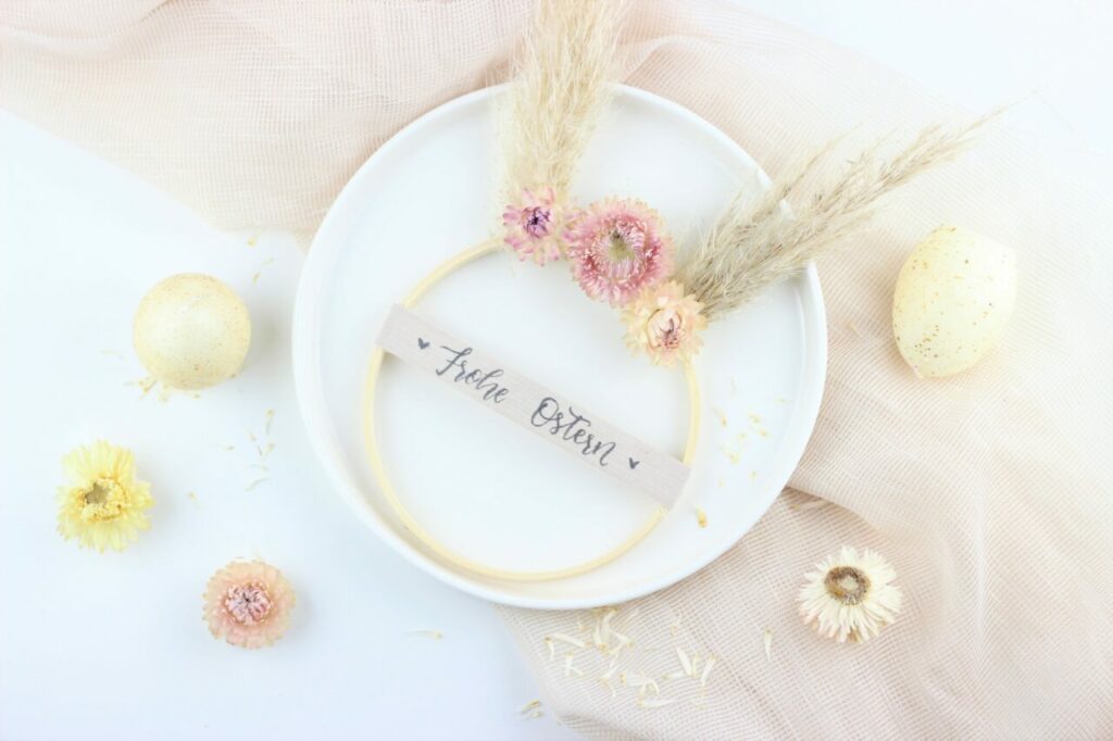 DIY Osterhase als Wanddeko